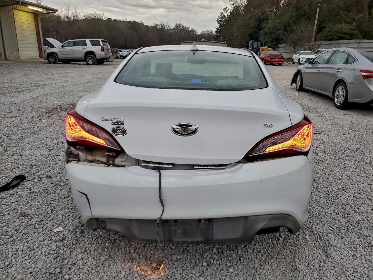 2015 HYUNDAI GENESIS