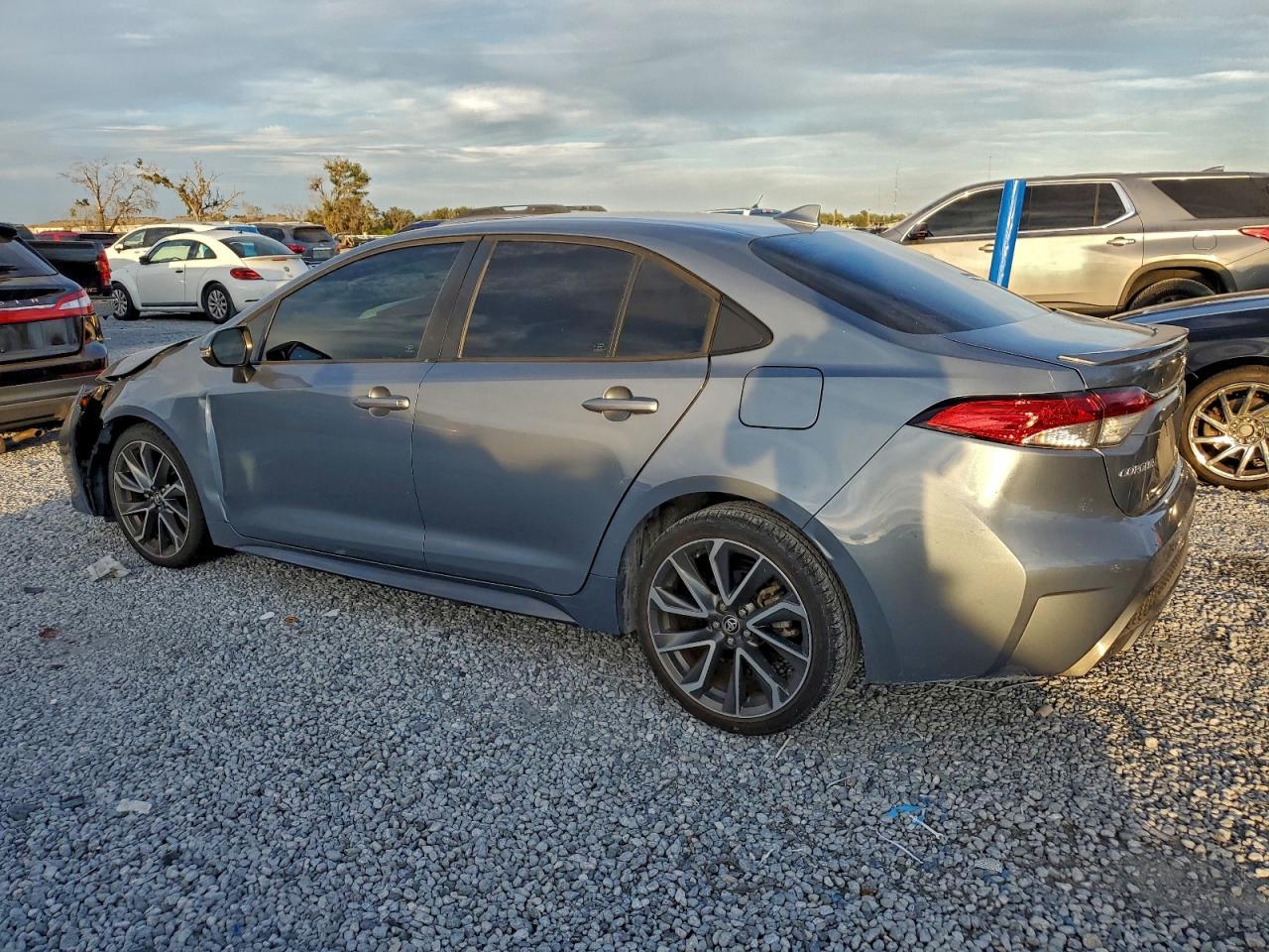 2022 TOYOTA COROLLA