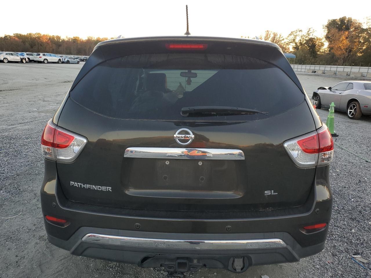 2015 NISSAN PATHFINDER