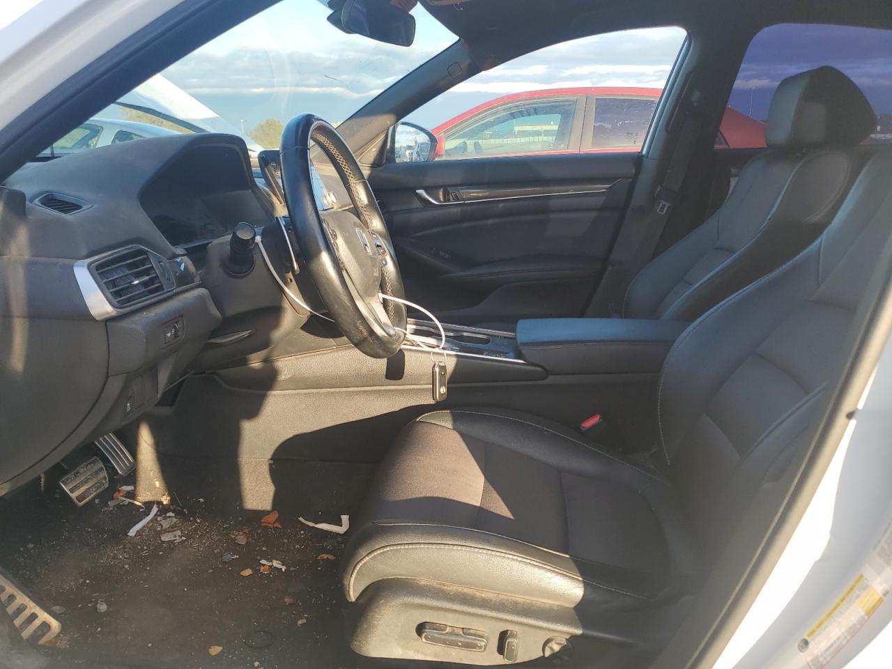 2019 HONDA ACCORD