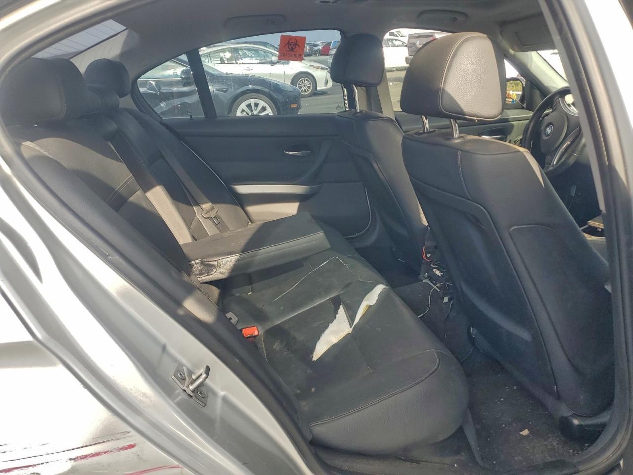 2011 BMW 3 SERIES