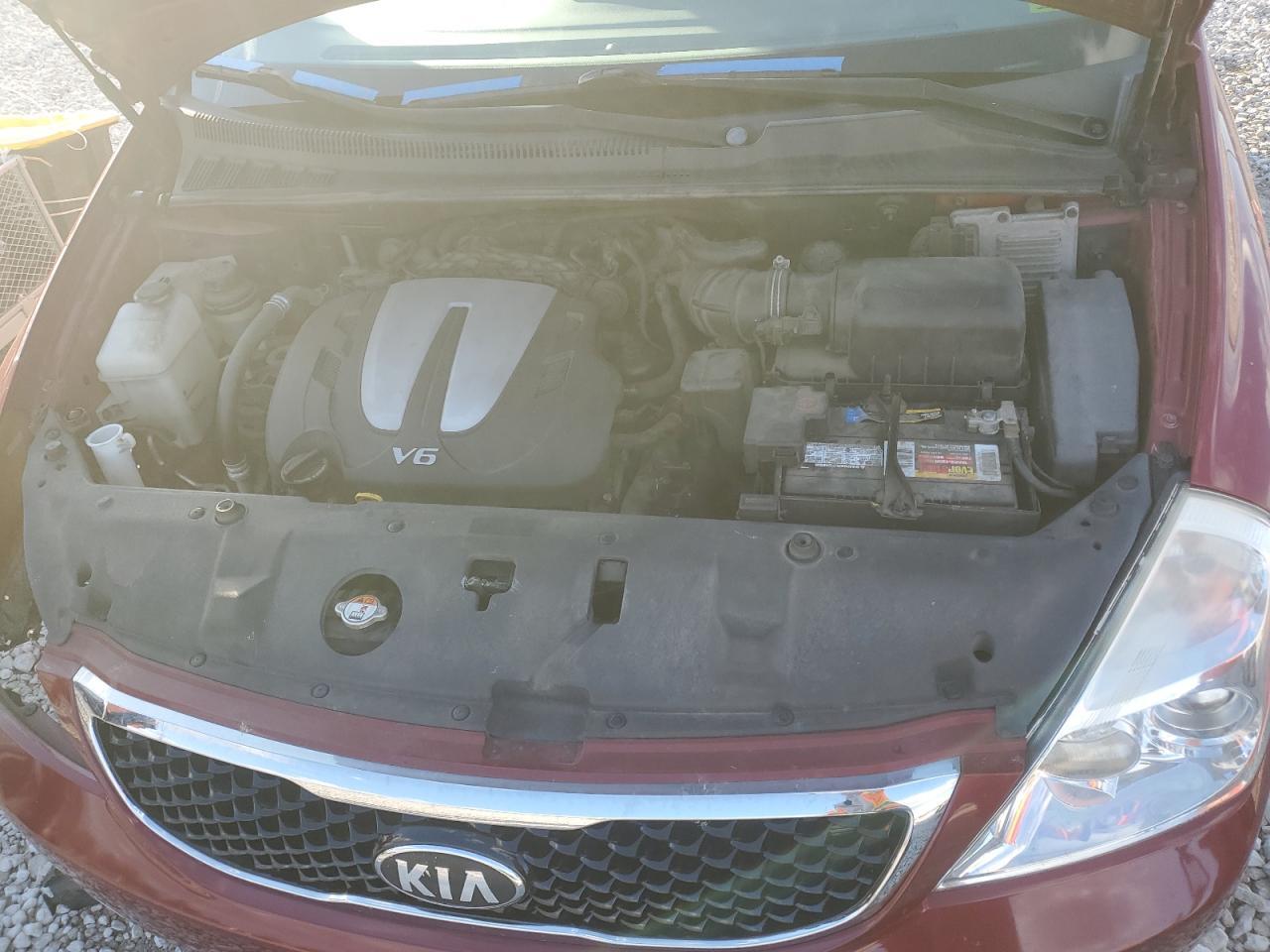 2014 KIA SEDONA