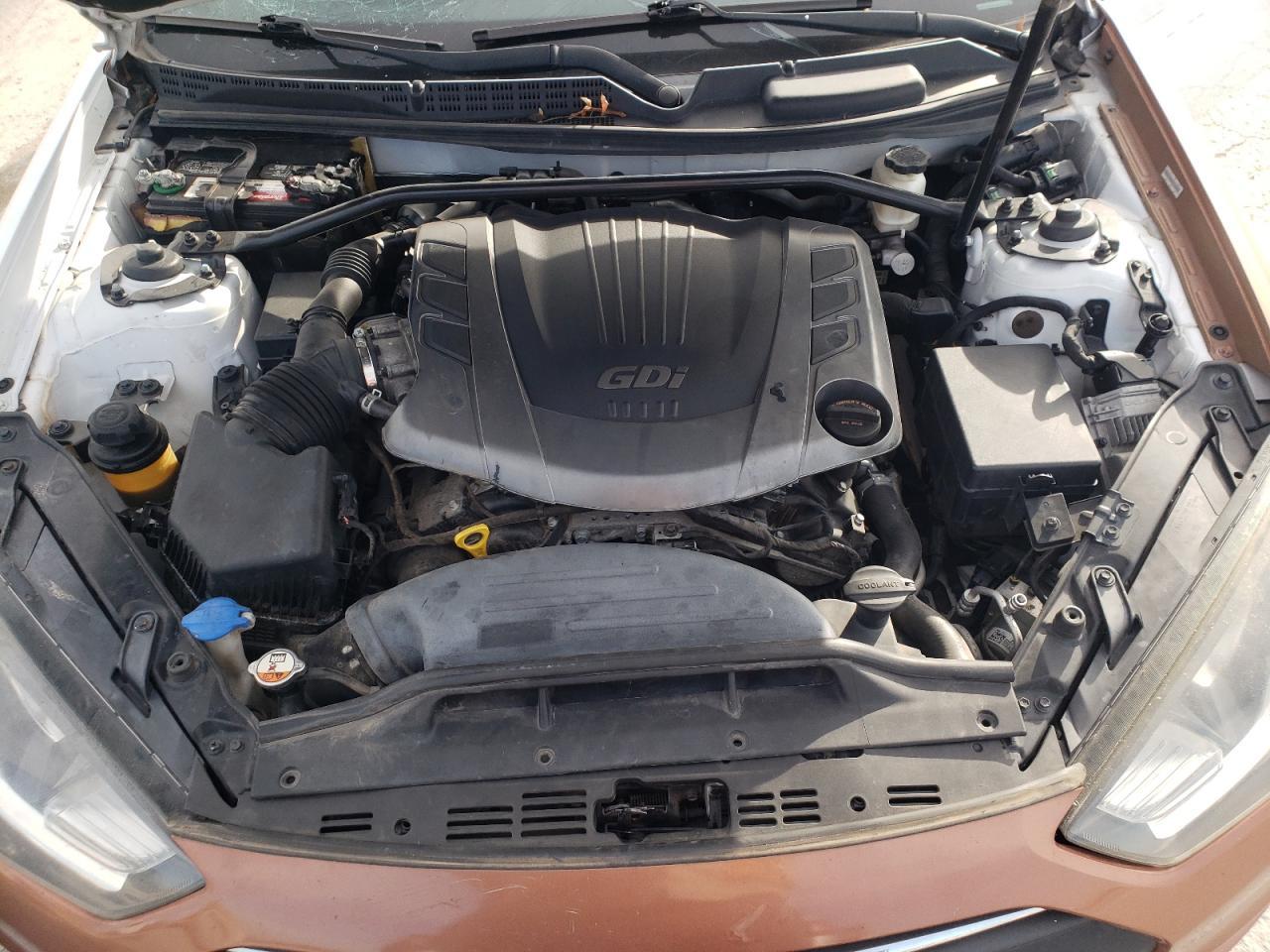 2015 HYUNDAI GENESIS