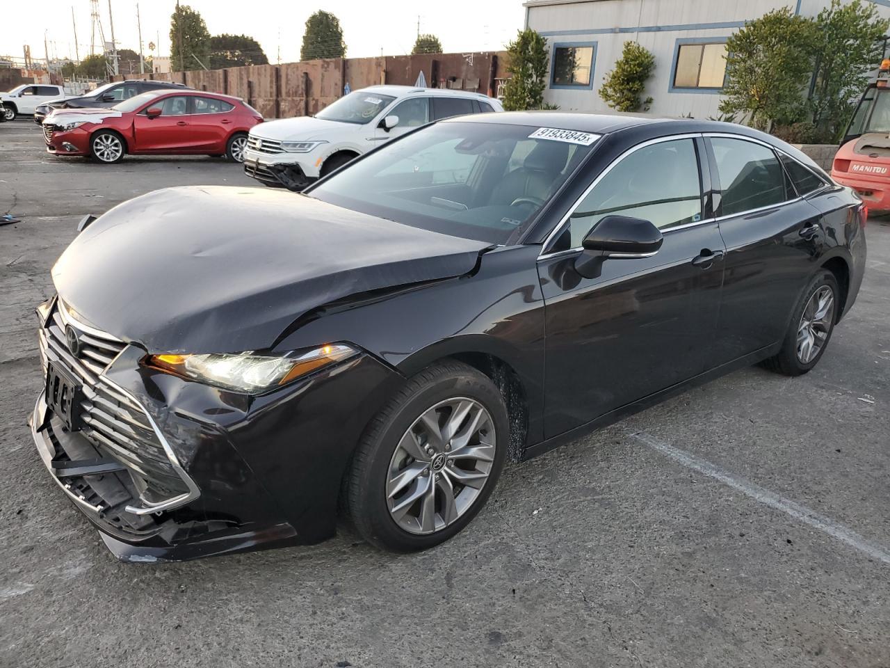 2022 TOYOTA Avalon