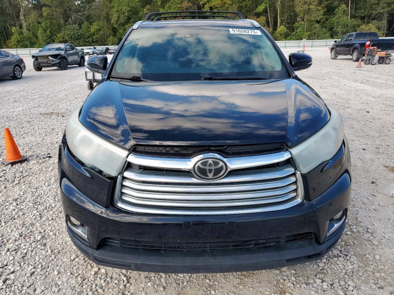 2015 TOYOTA HIGHLANDER