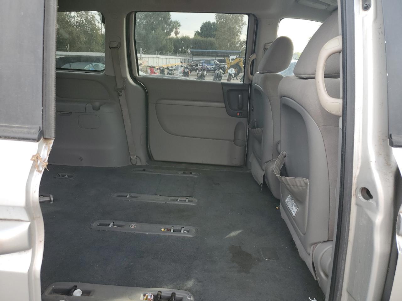 2012 KIA SEDONA