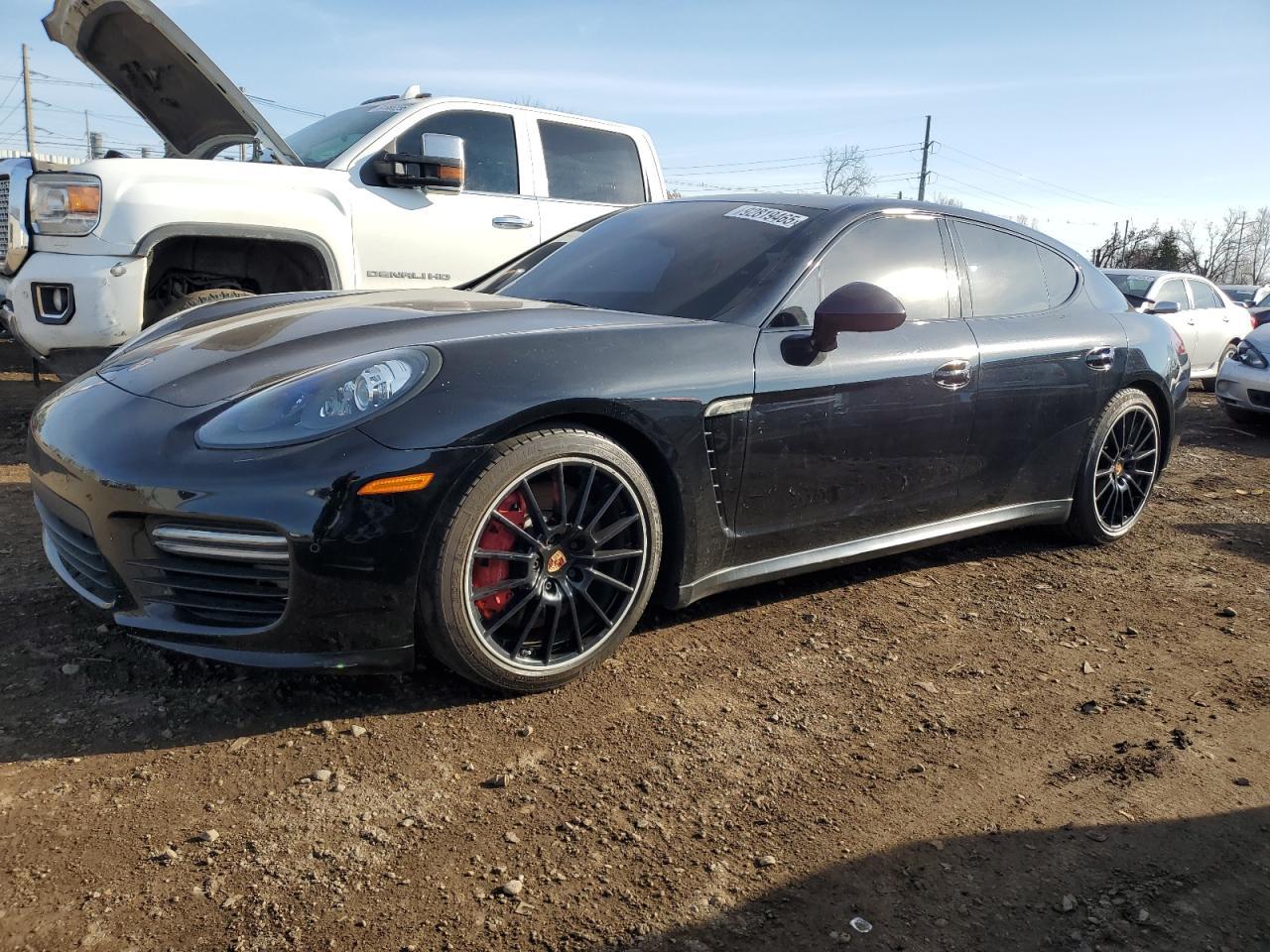 2014 PORSCHE Panamera