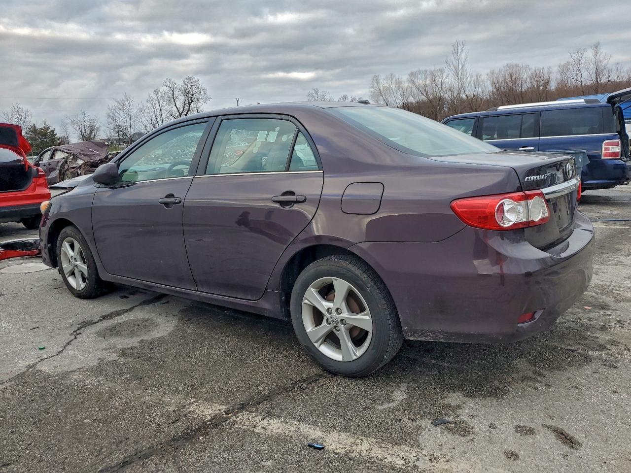 2013 TOYOTA COROLLA