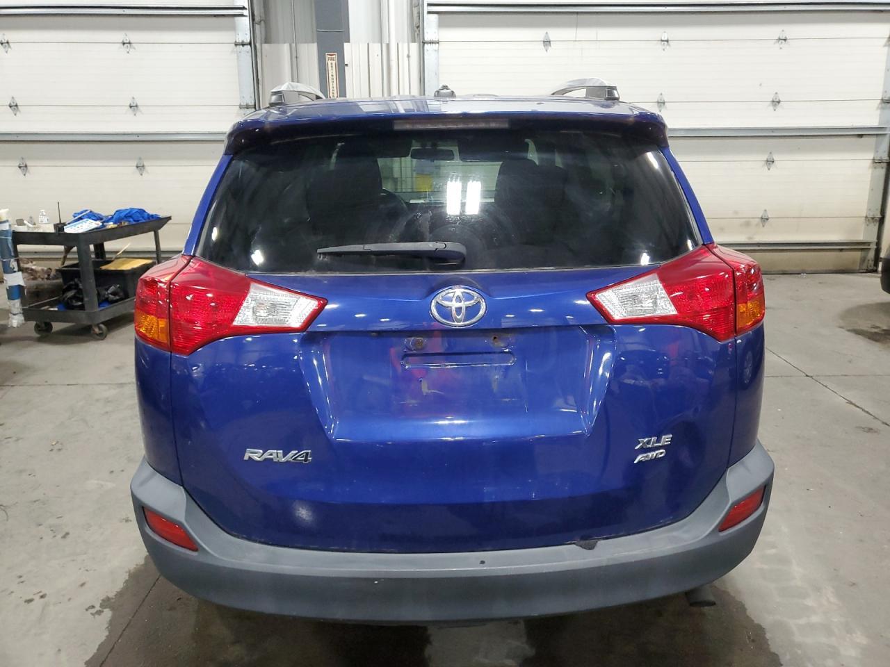 2015 TOYOTA RAV4
