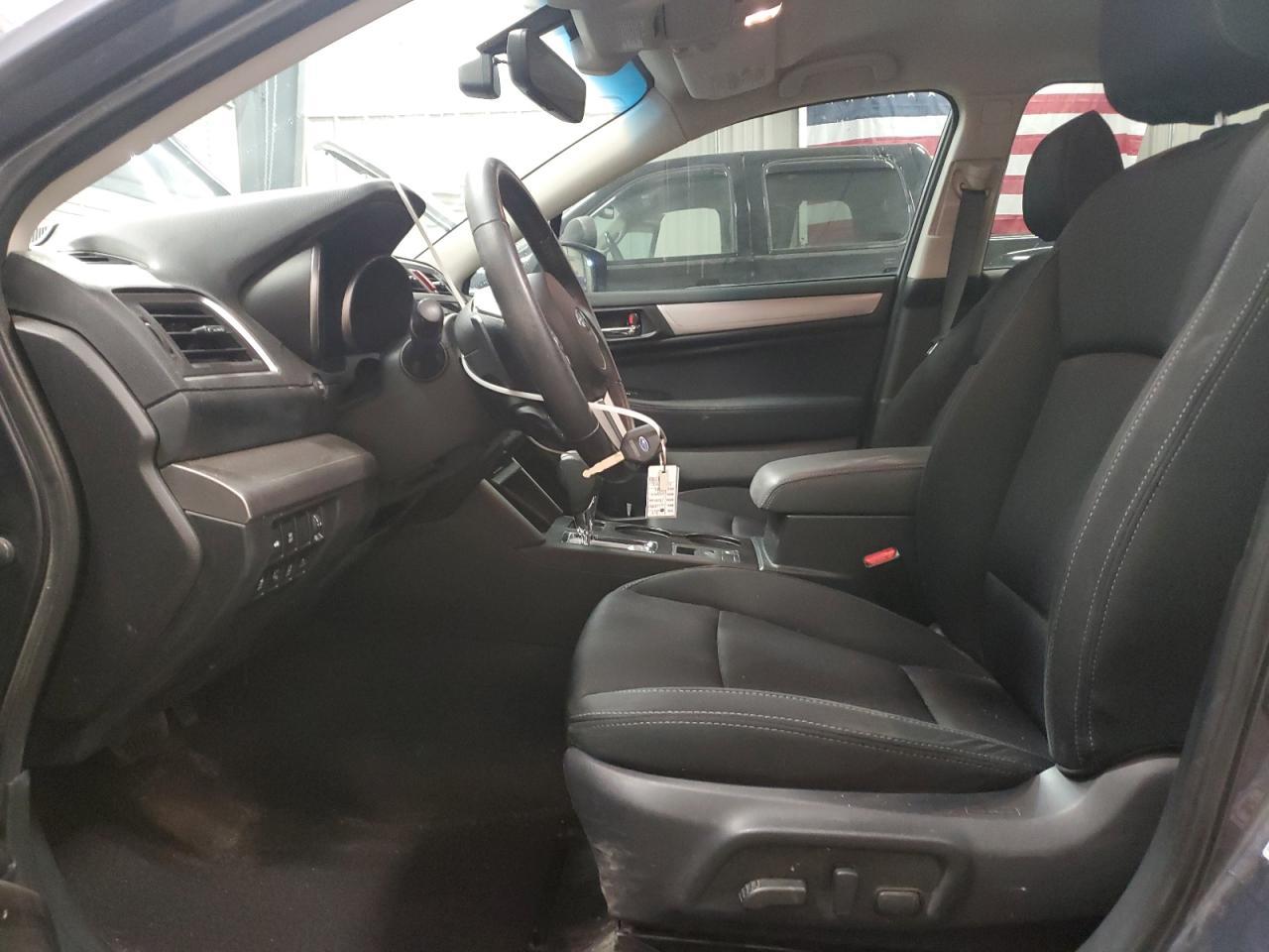 2017 SUBARU Legacy