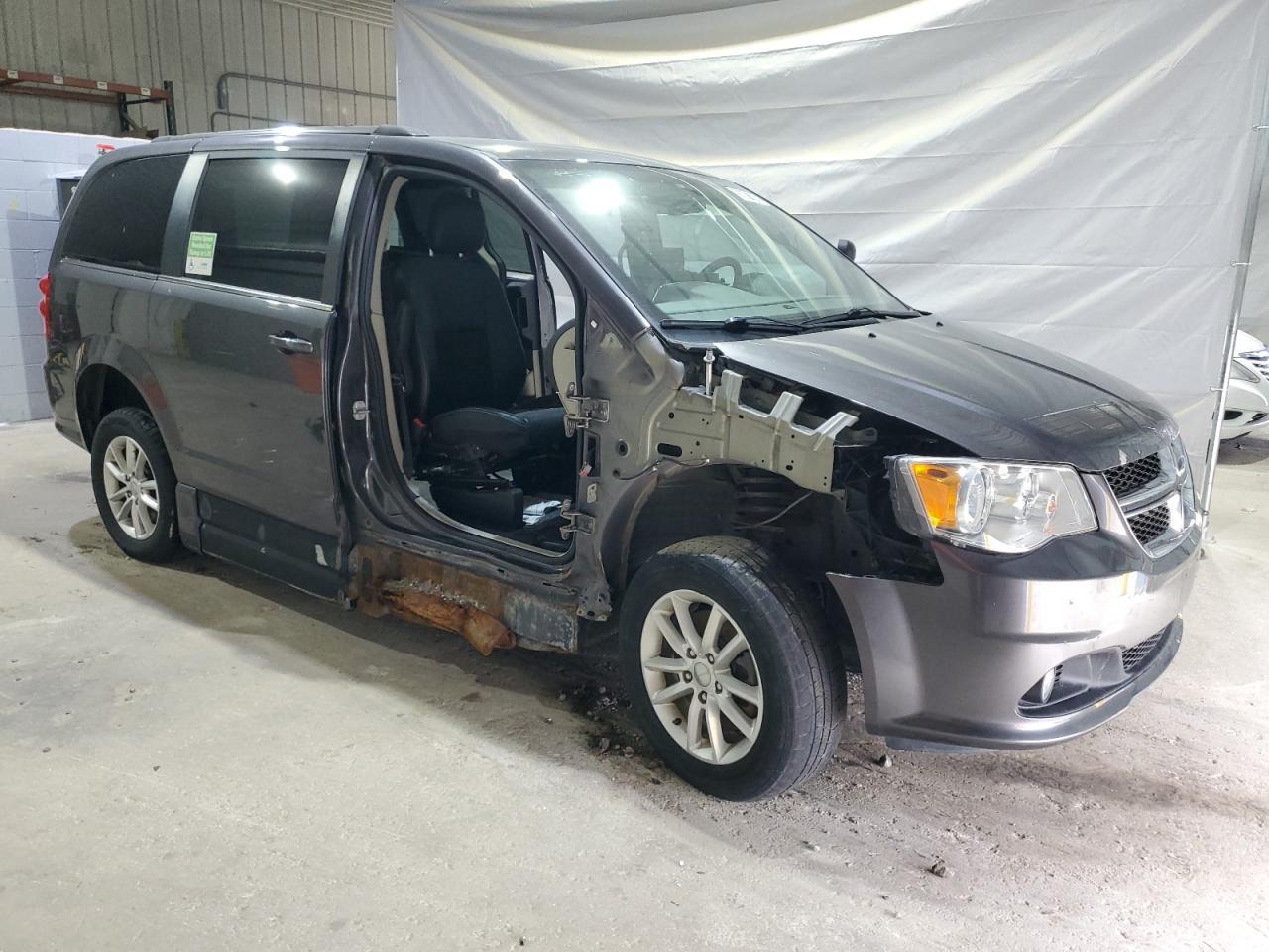 2018 DODGE GRAND CARAVAN