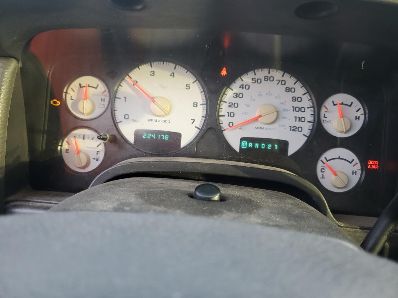 2004 DODGE RAM 1500