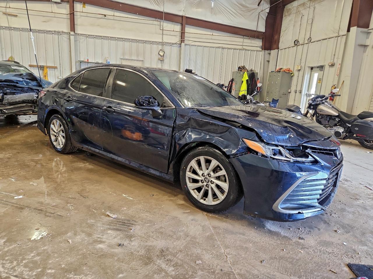 2021 TOYOTA CAMRY