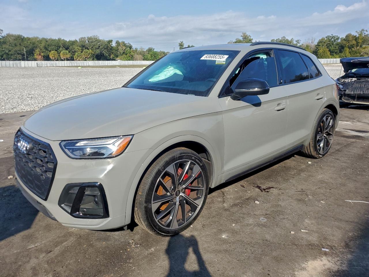 2021 AUDI SQ5