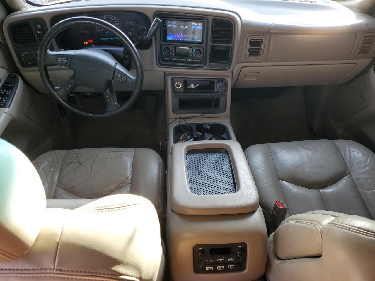 2003 CHEVROLET Tahoe