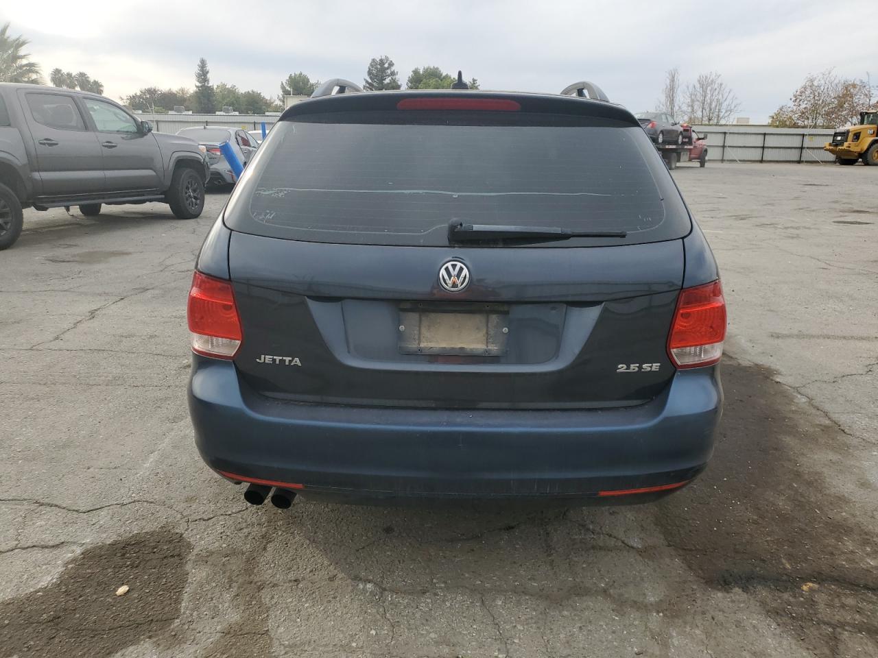 2010 VOLKSWAGEN JETTA