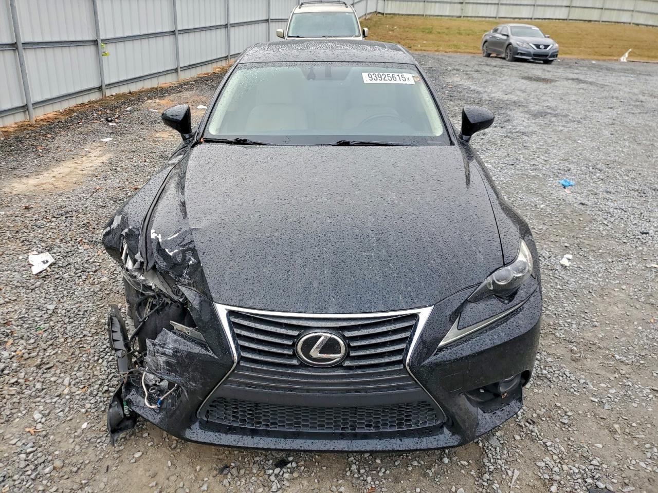 2016 LEXUS IS 200t