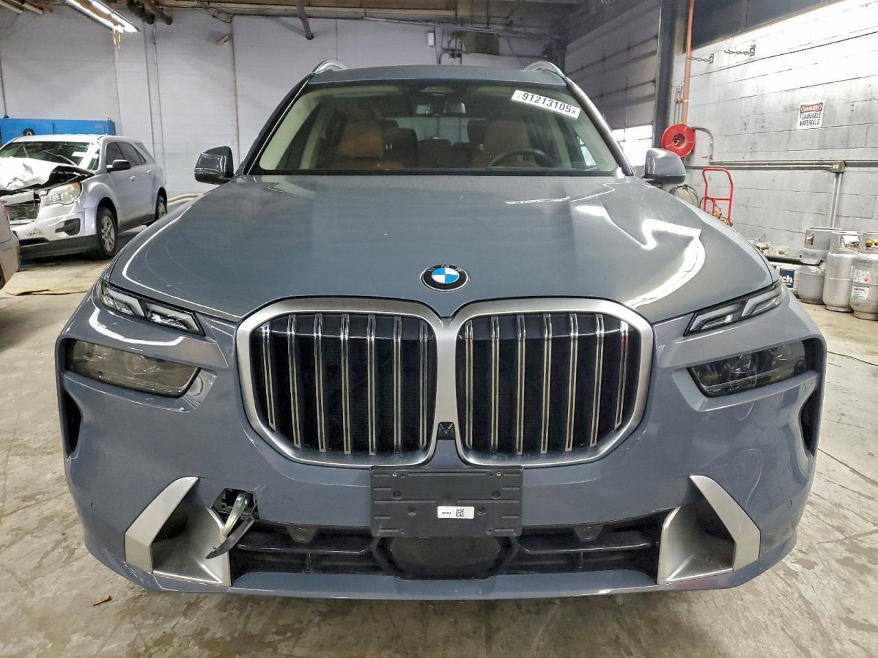 2024 BMW X7