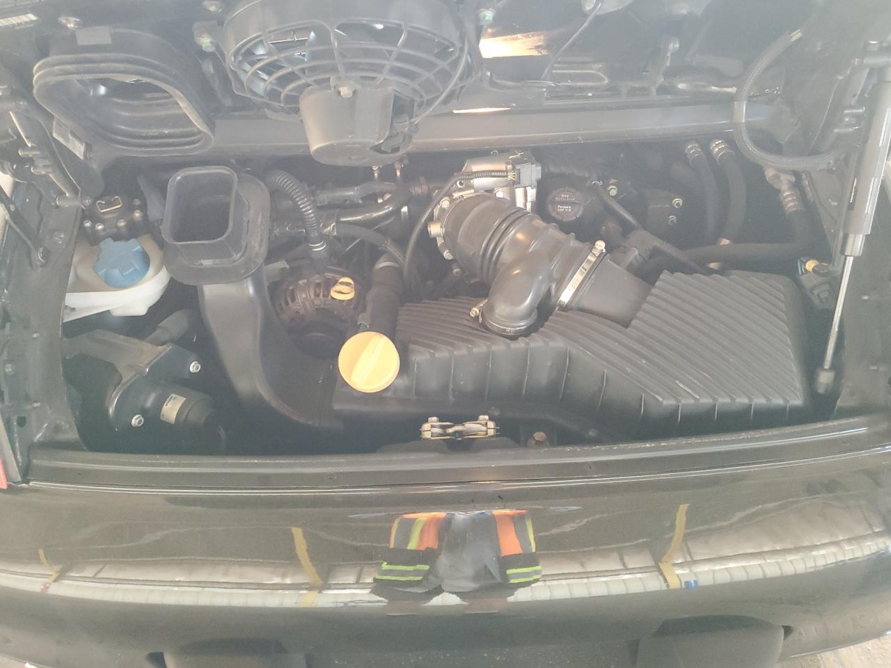2000 PORSCHE 911