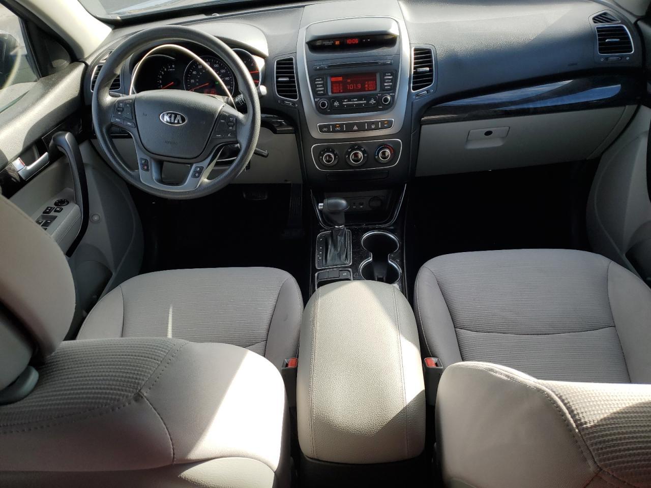 2014 KIA SORENTO