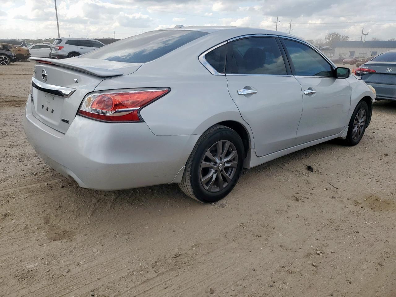 2015 NISSAN ALTIMA
