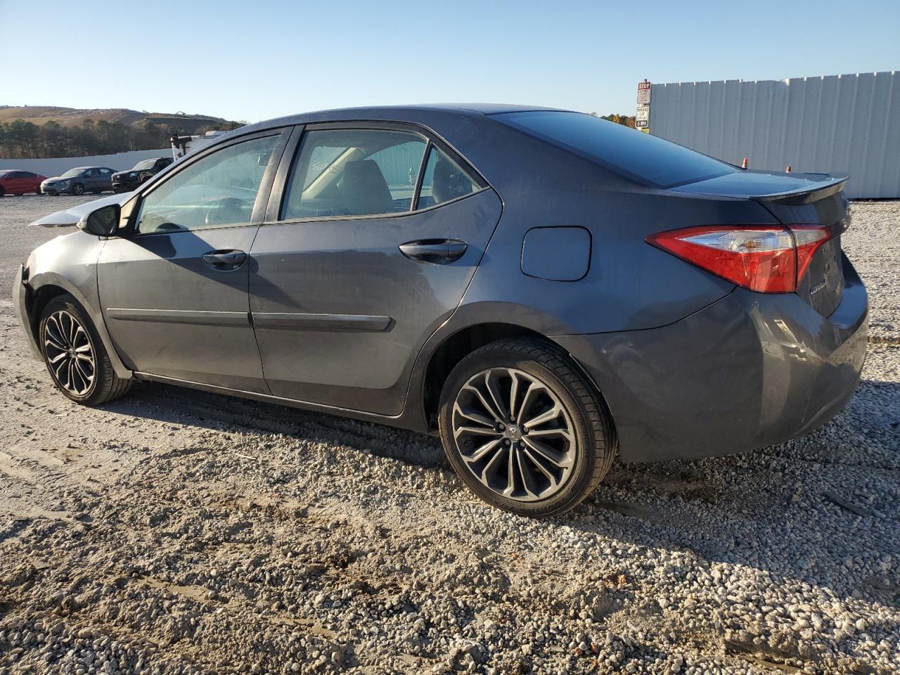 2015 TOYOTA COROLLA