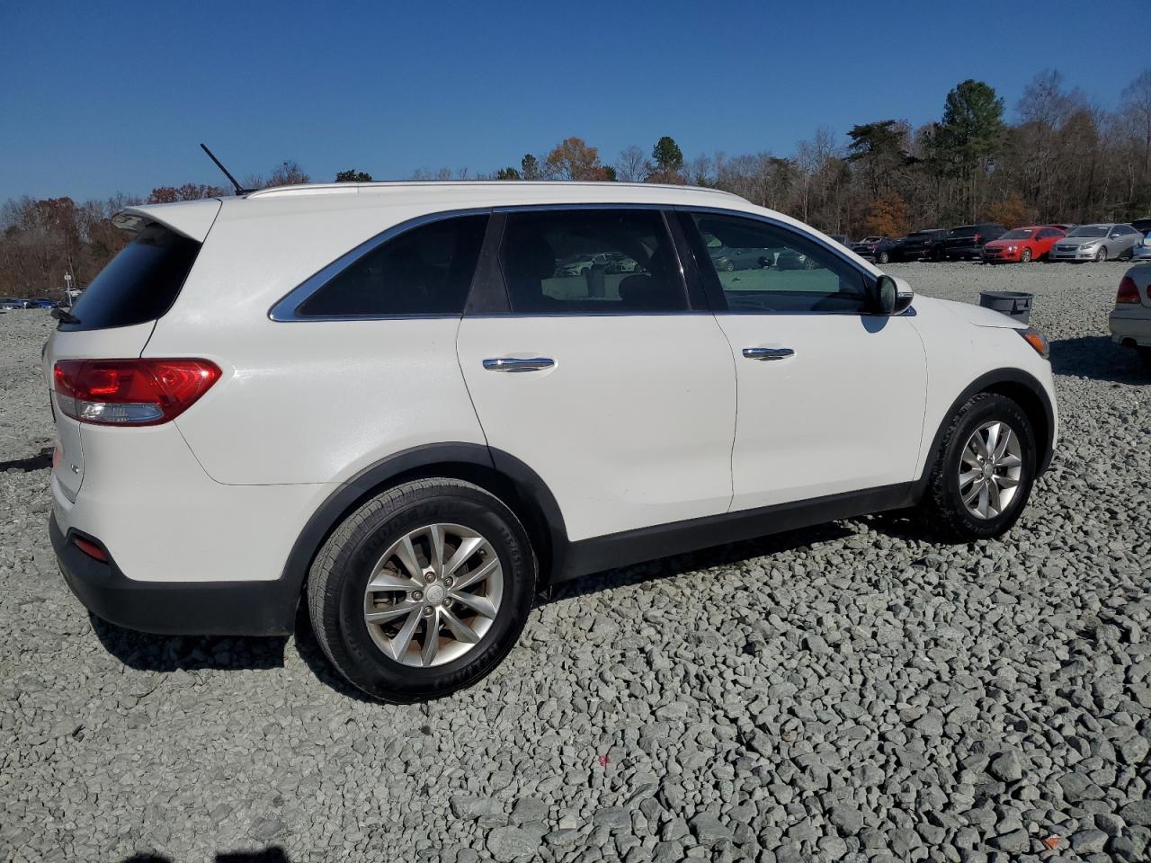 2016 KIA SORENTO