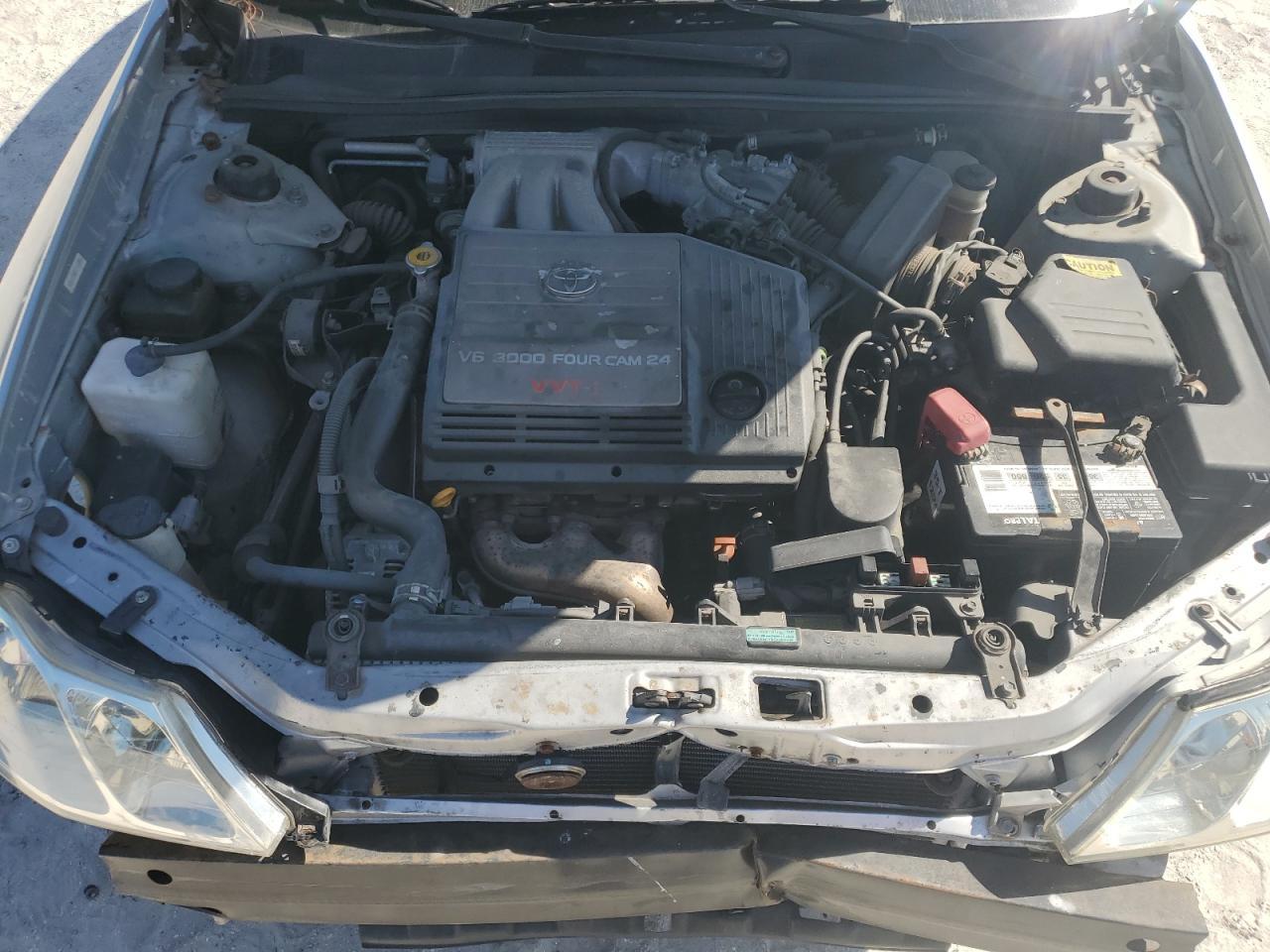 2001 TOYOTA Avalon