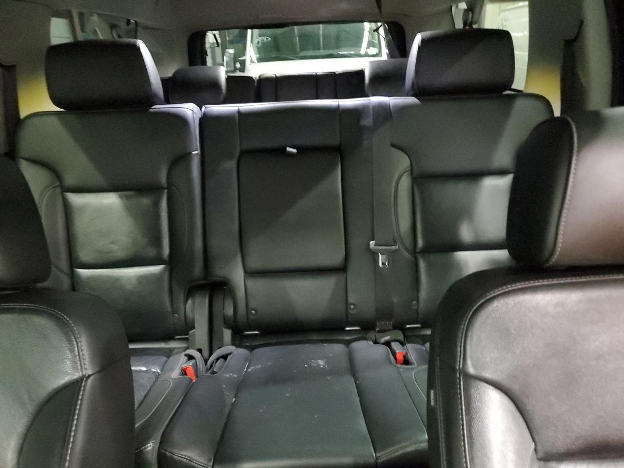 2018 CHEVROLET Suburban