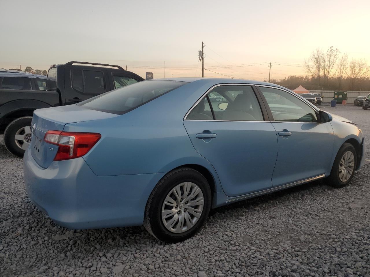 2012 TOYOTA CAMRY