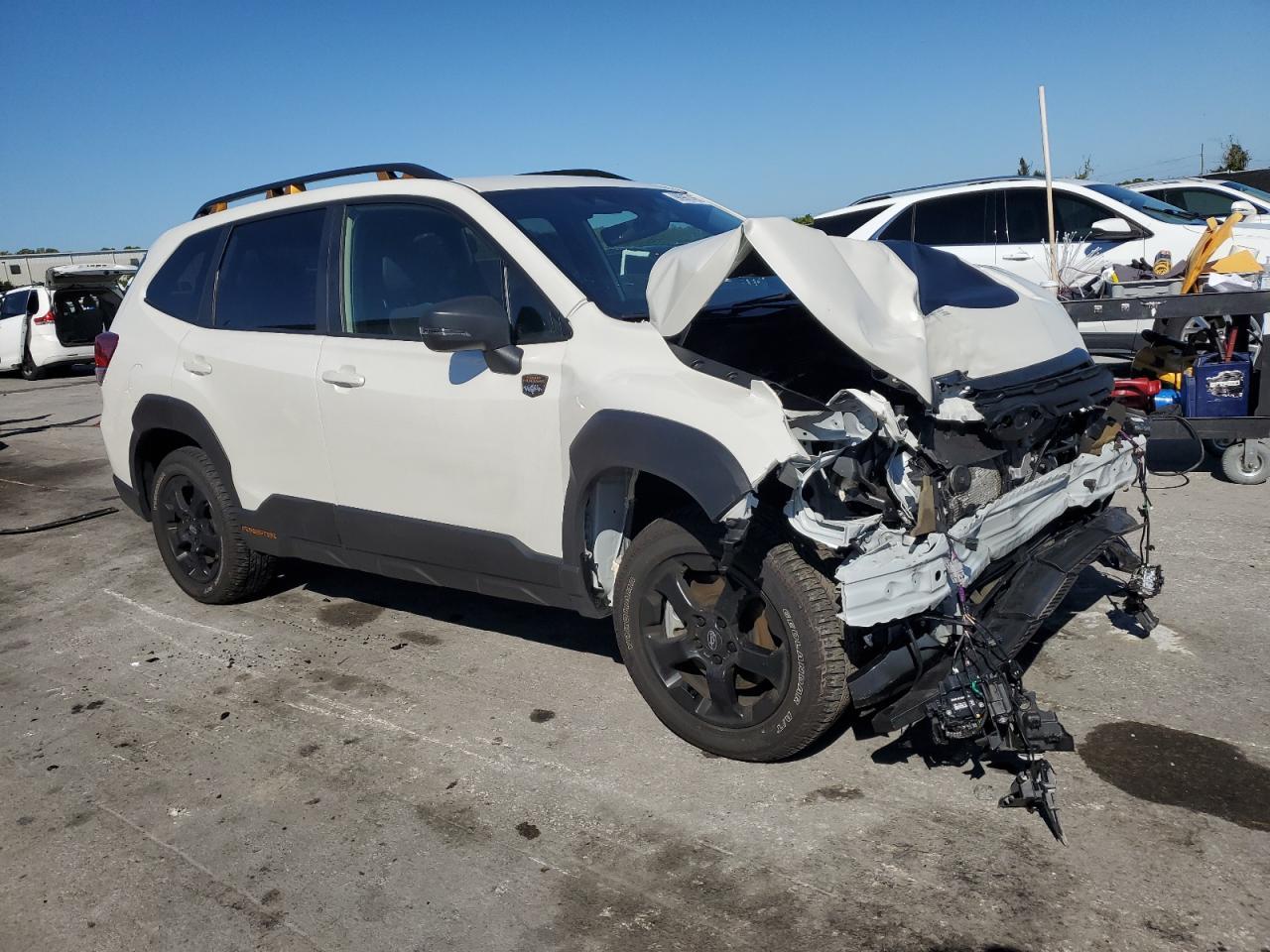 2024 SUBARU FORESTER