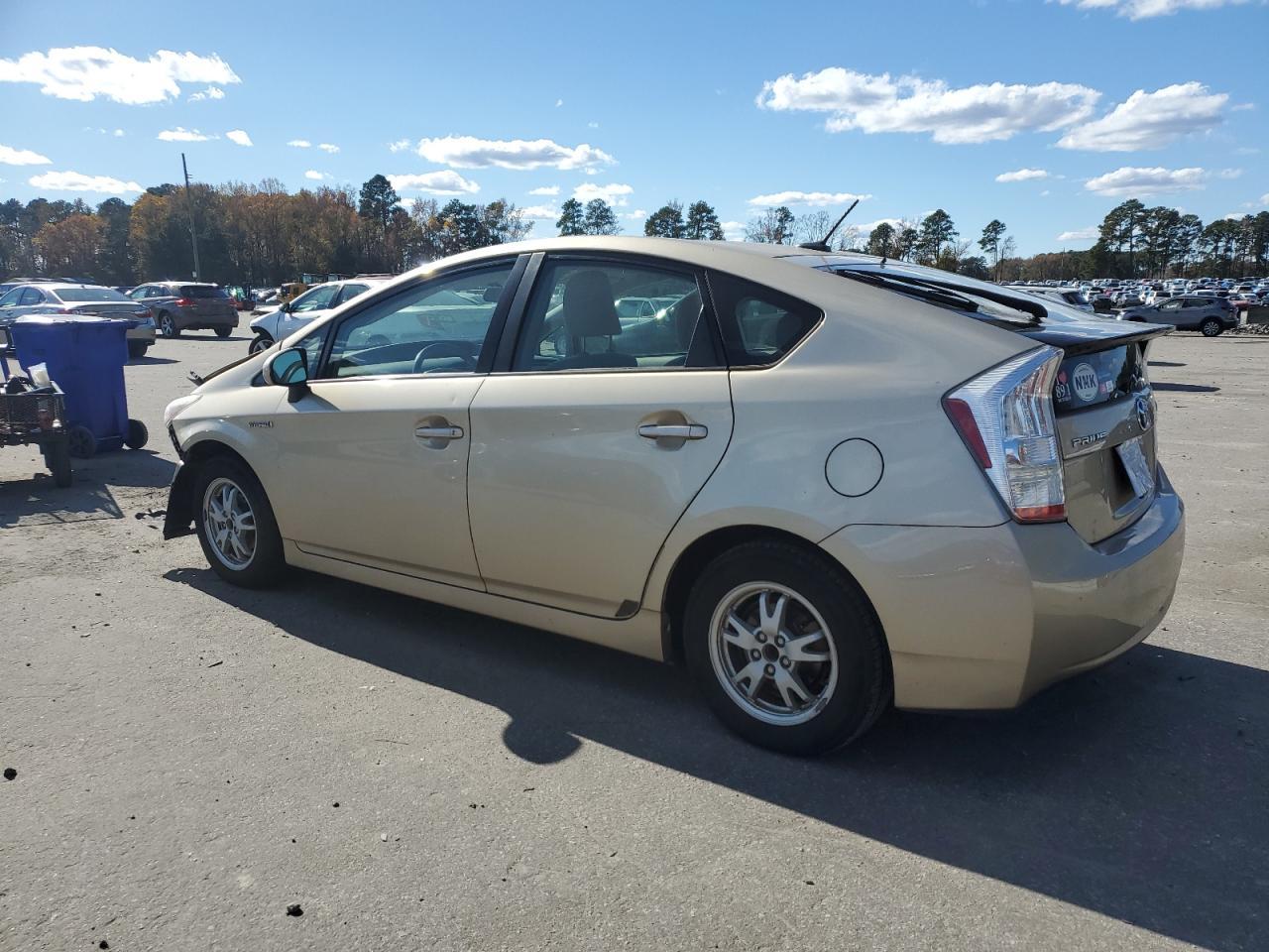 2011 TOYOTA PRIUS