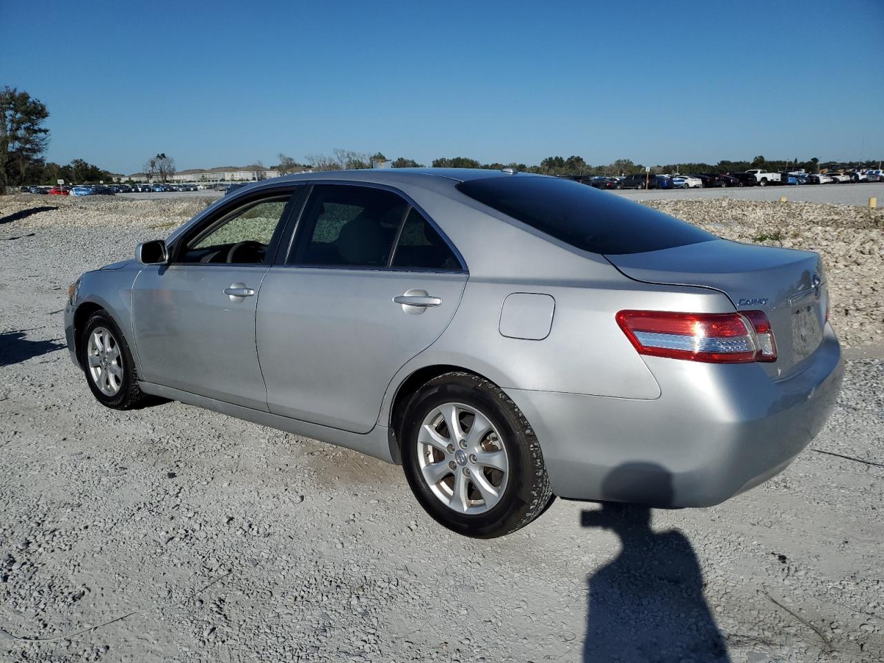 2011 TOYOTA CAMRY