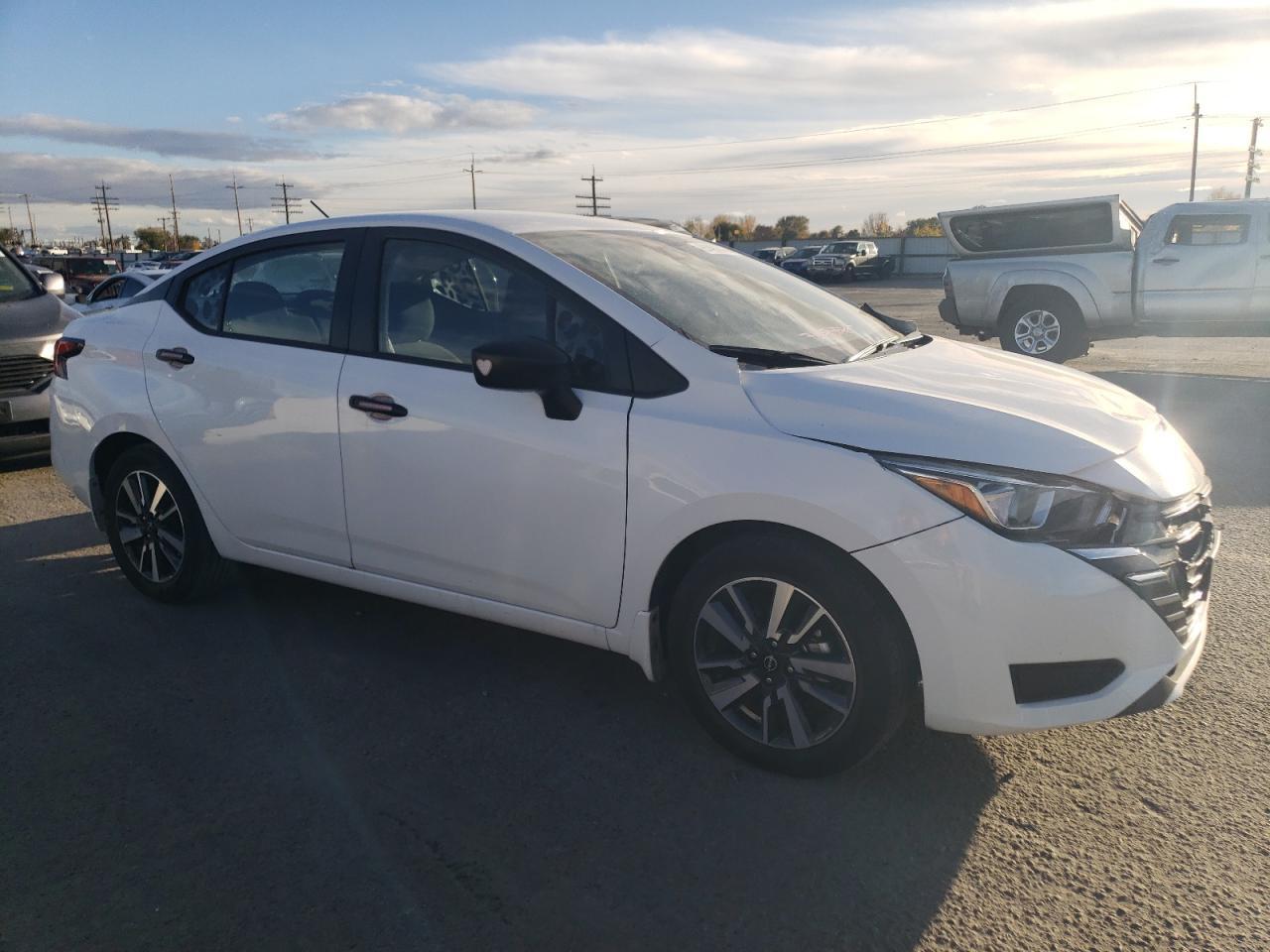 2024 NISSAN VERSA