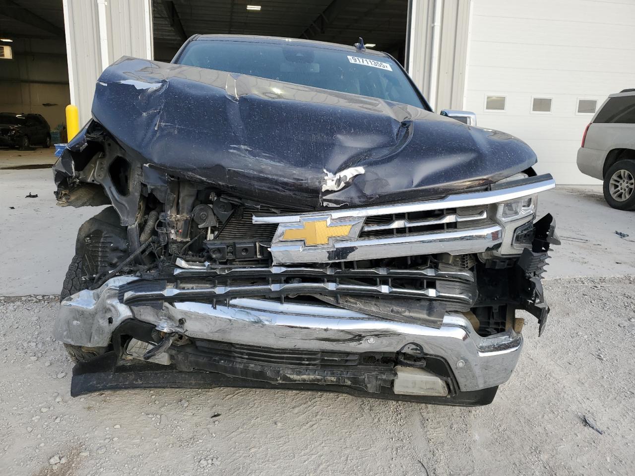 2024 CHEVROLET Silverado