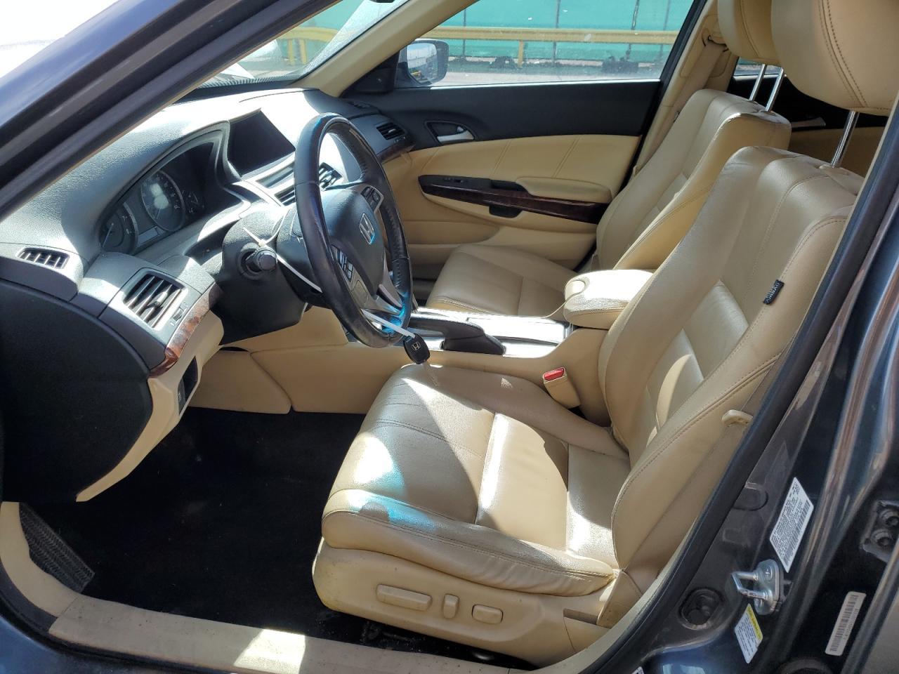 2012 HONDA Crosstour