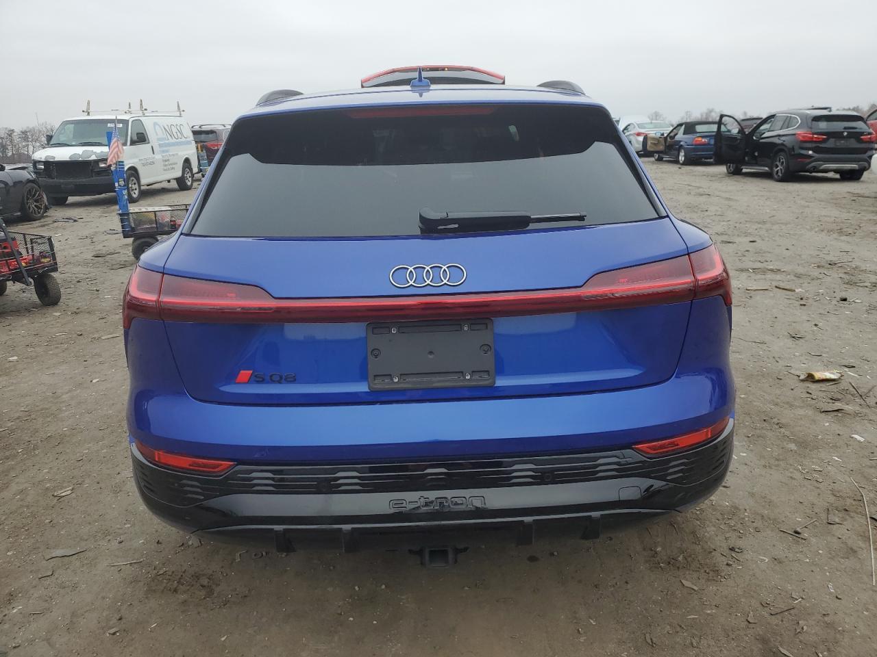2024 AUDI SQ8