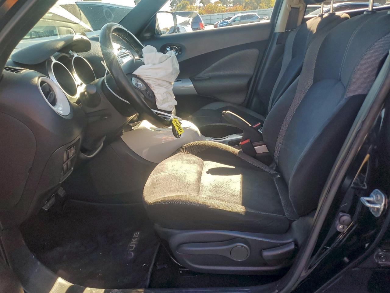 2017 NISSAN Juke