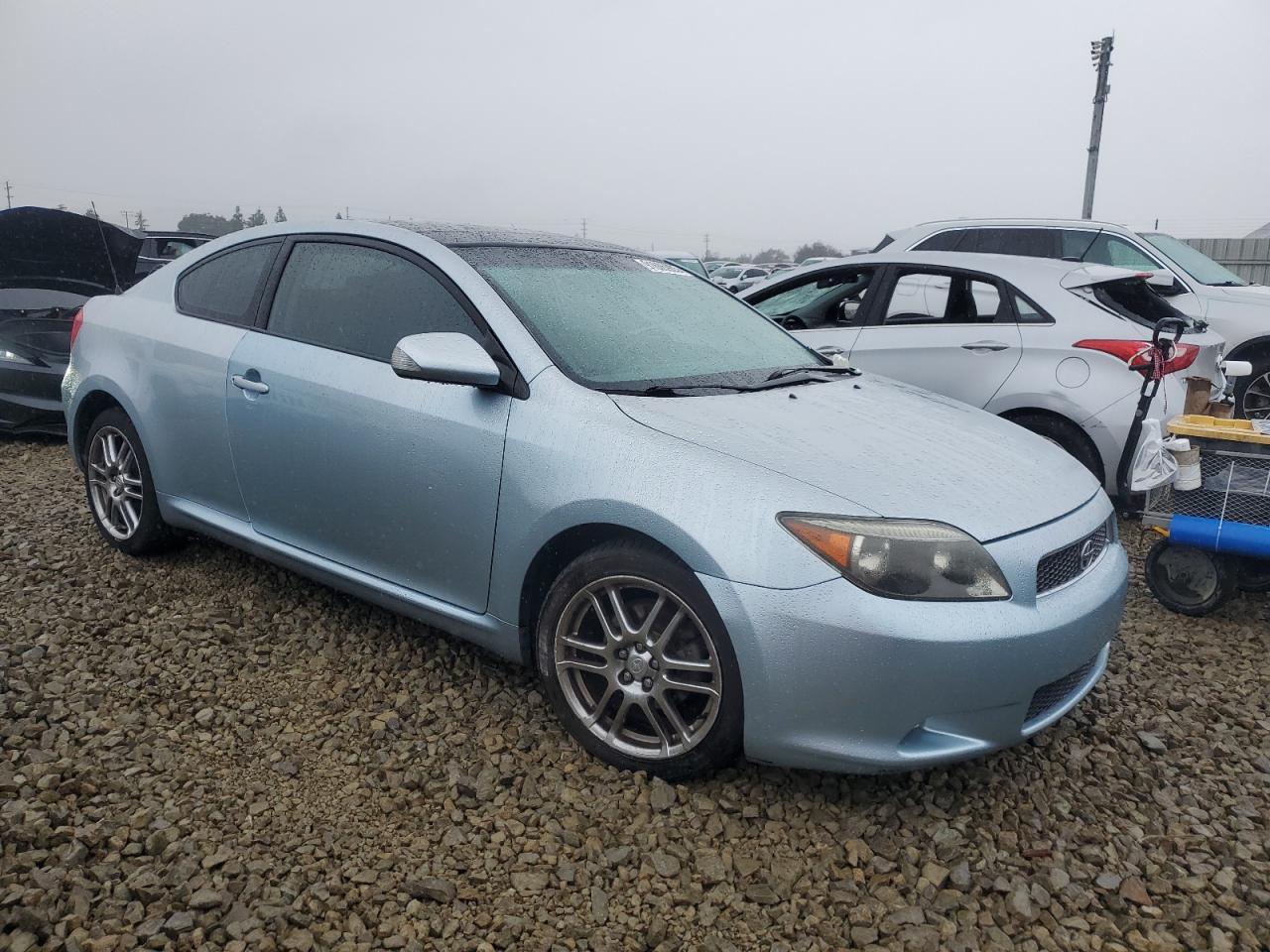 2005 TOYOTA SCION