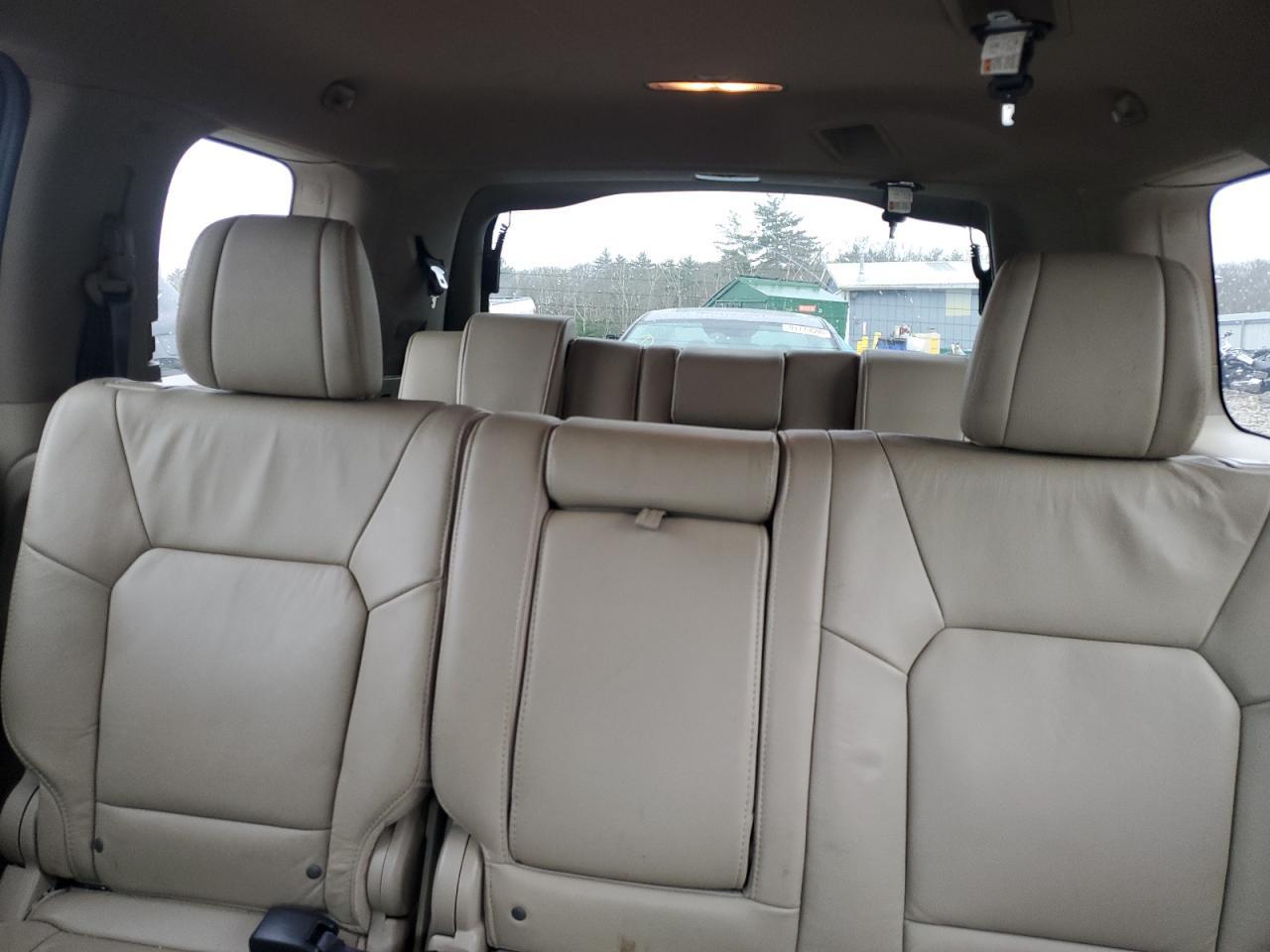 2015 HONDA PILOT