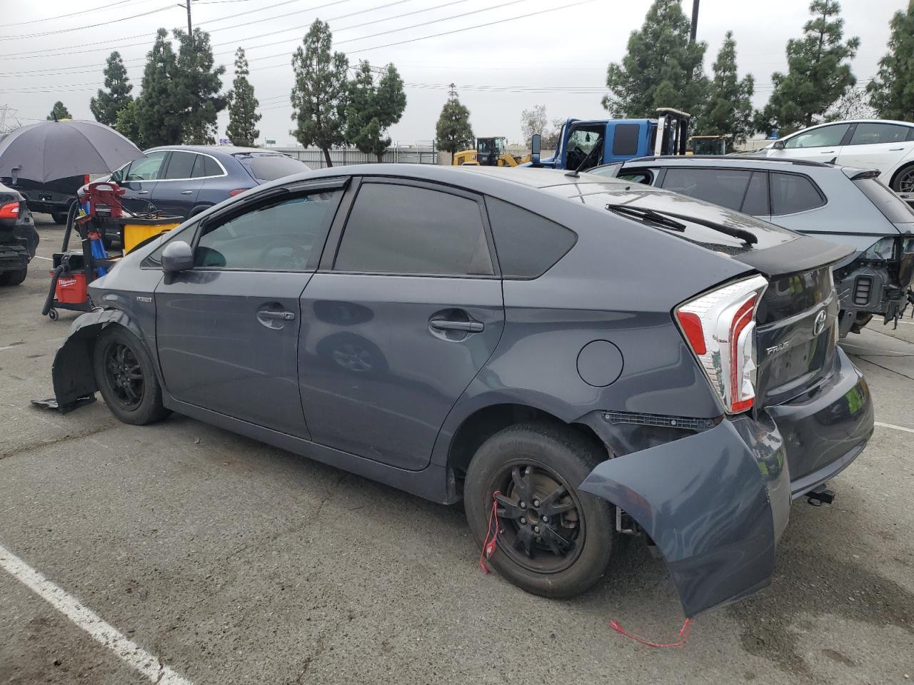2013 TOYOTA PRIUS