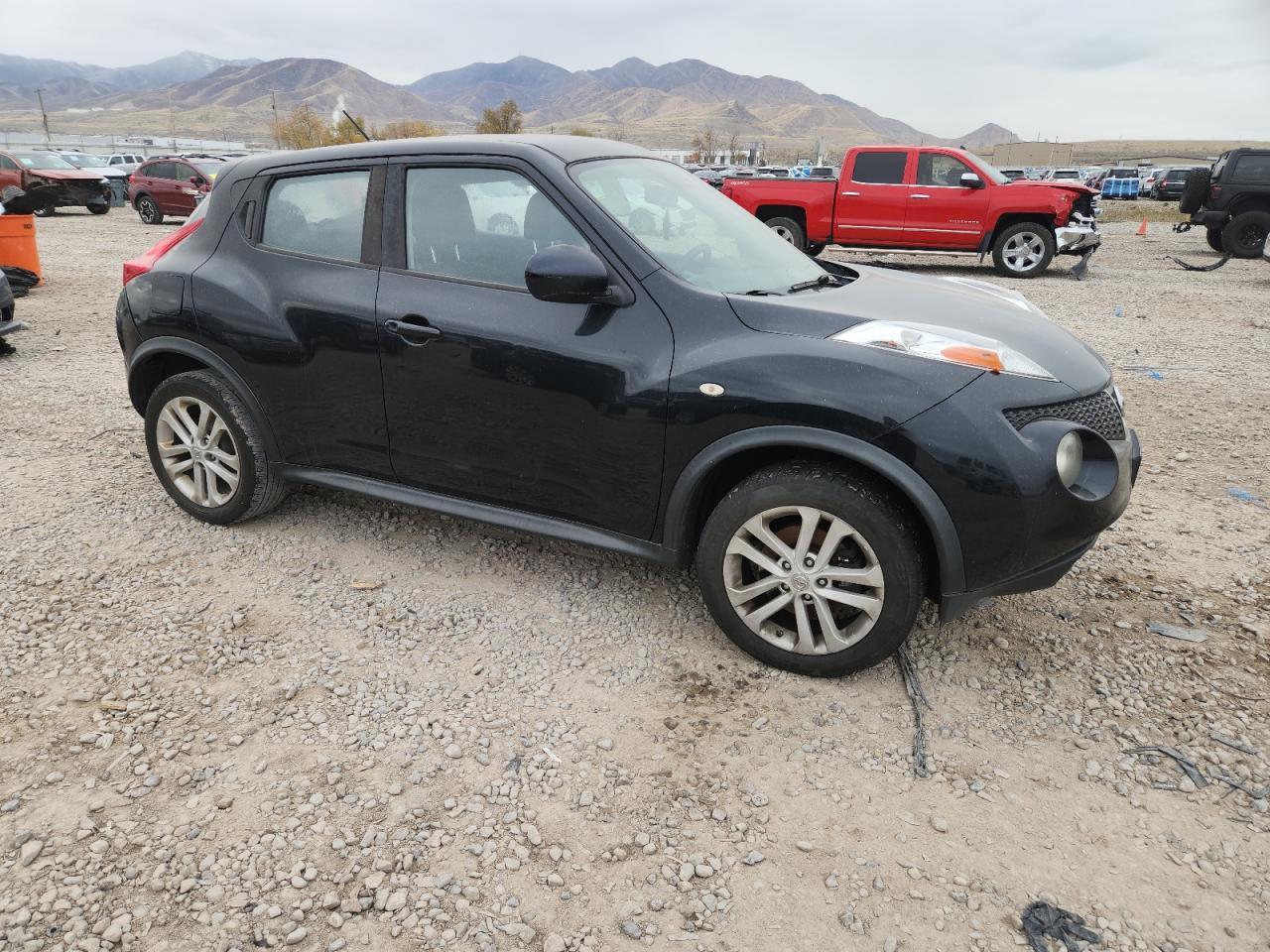 2013 NISSAN Juke