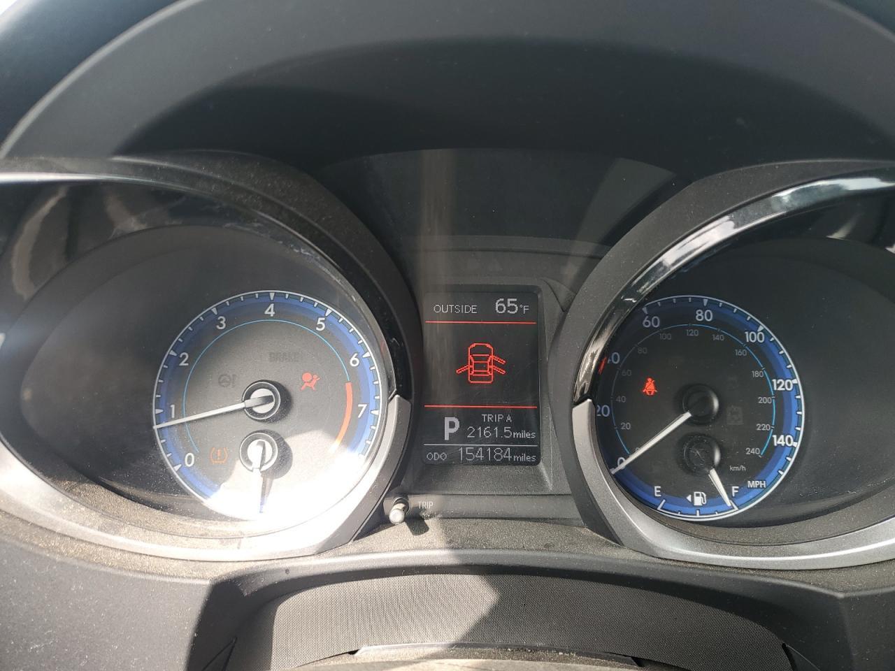 2016 TOYOTA COROLLA