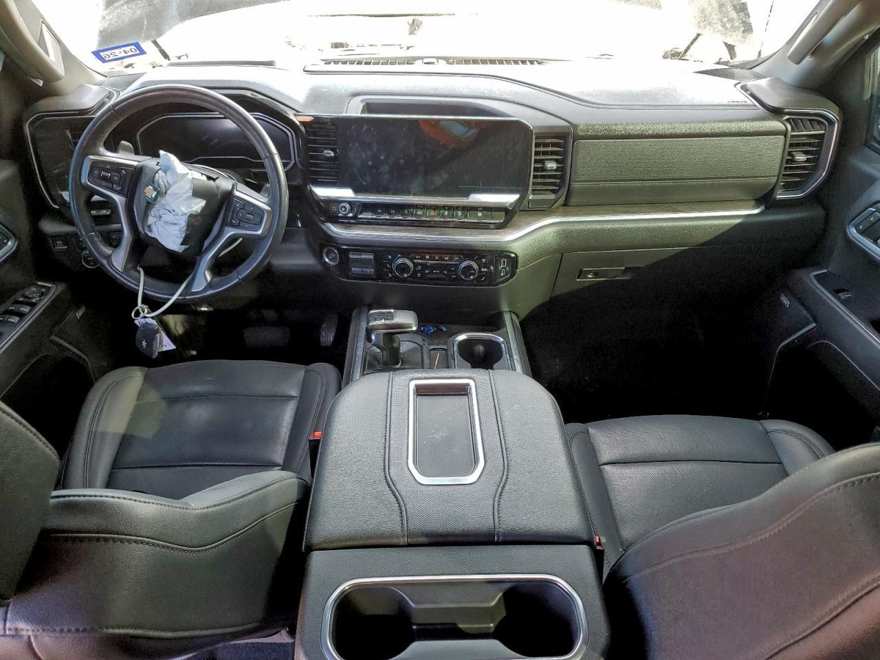 2022 CHEVROLET Silverado
