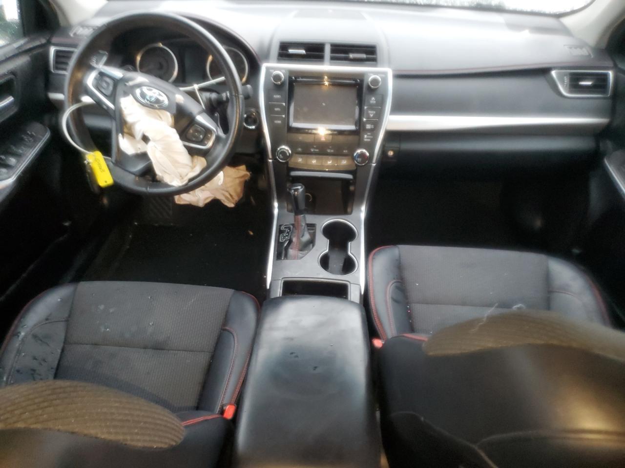 2017 TOYOTA CAMRY