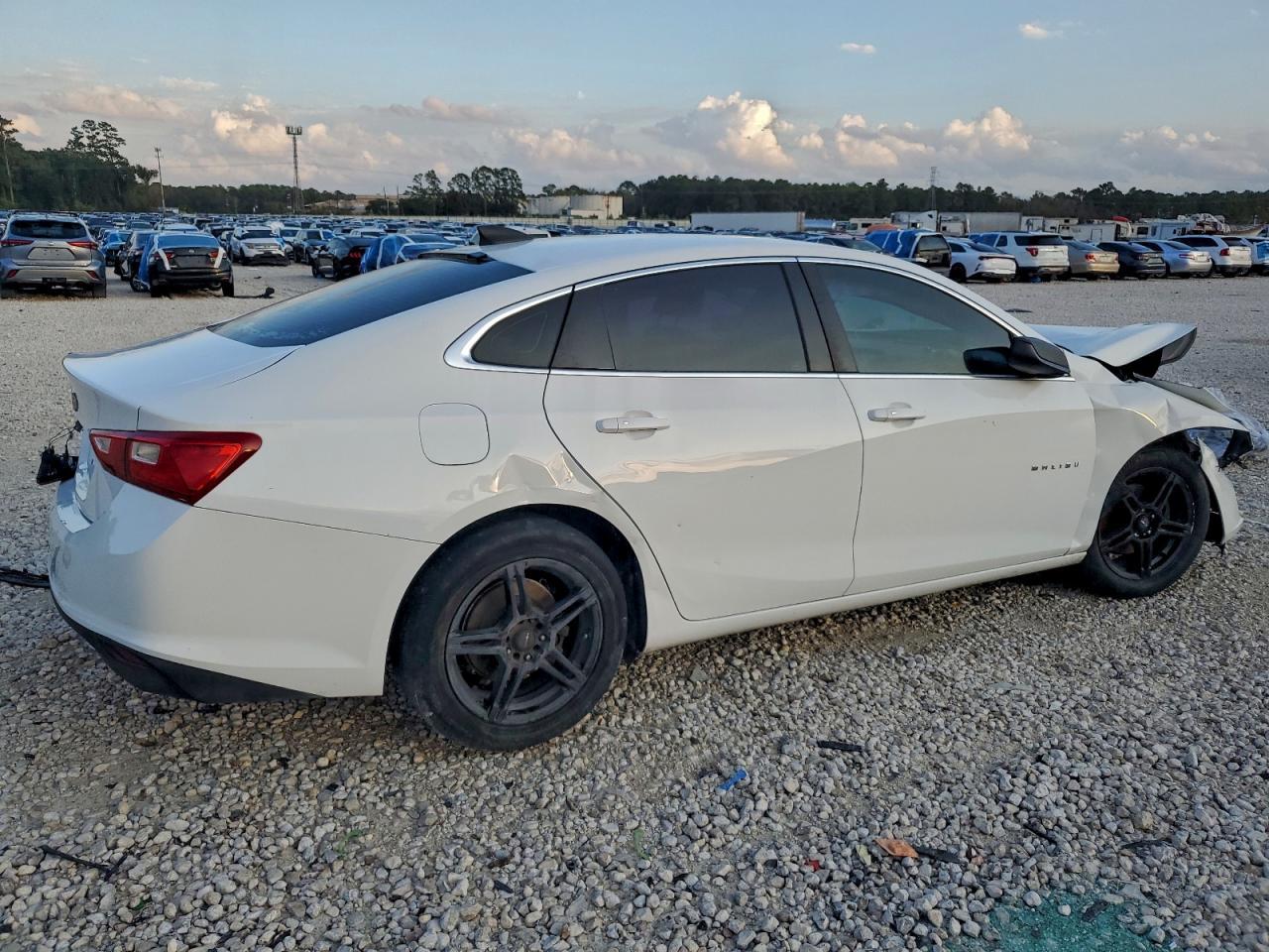 2017 CHEVROLET MALIBU