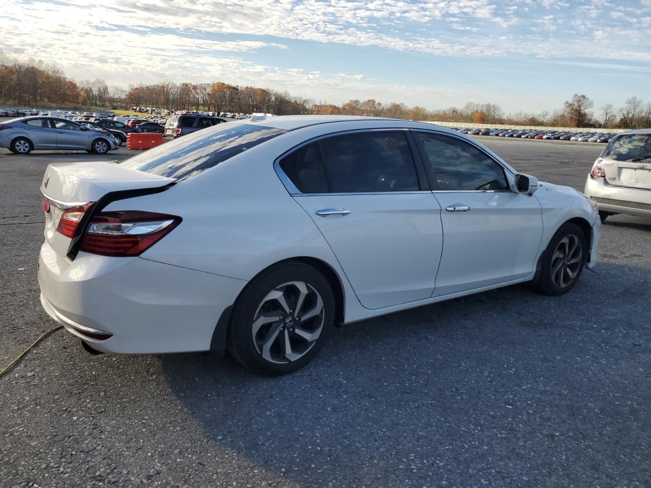 2017 HONDA ACCORD