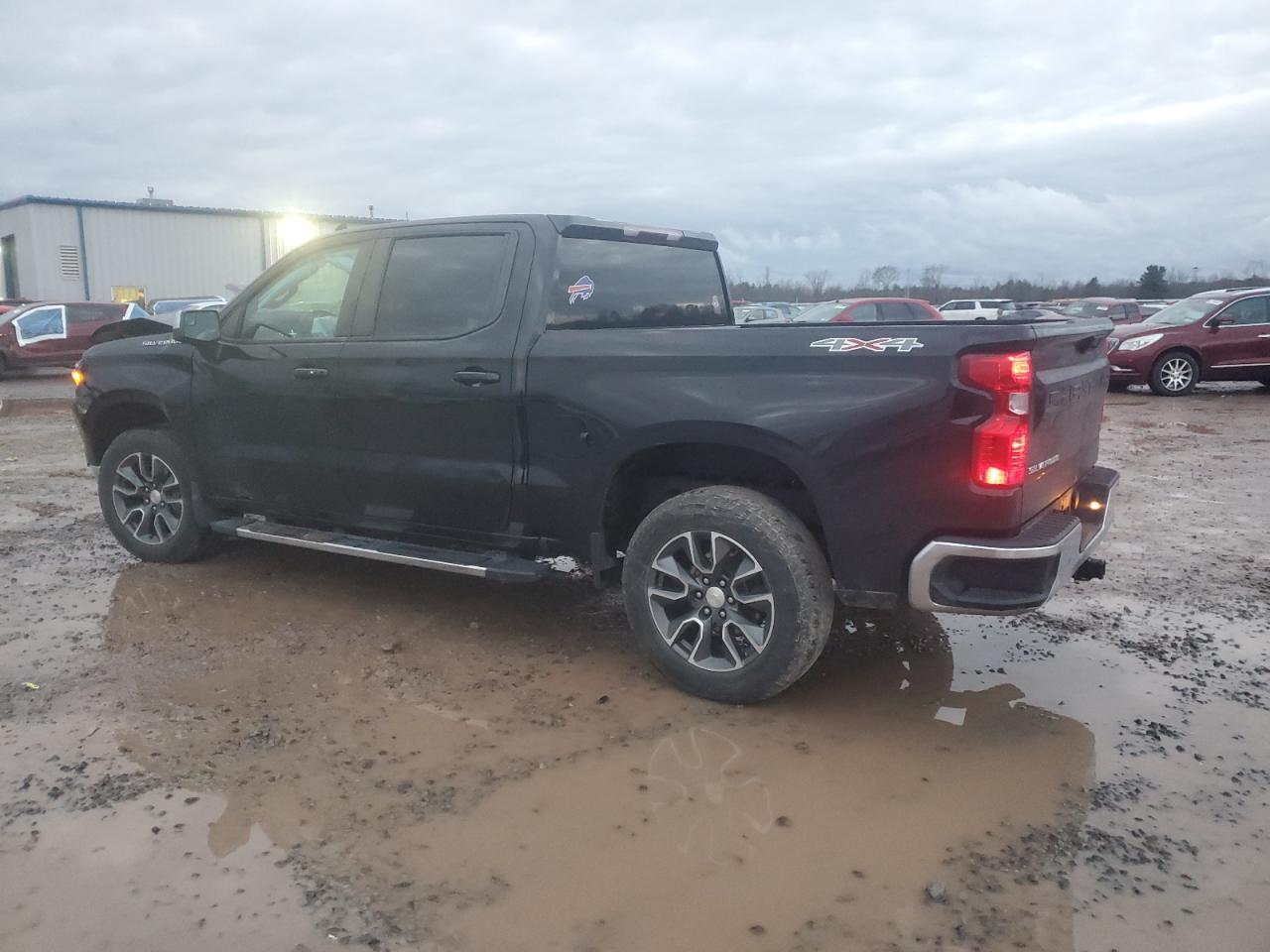 2023 CHEVROLET Silverado