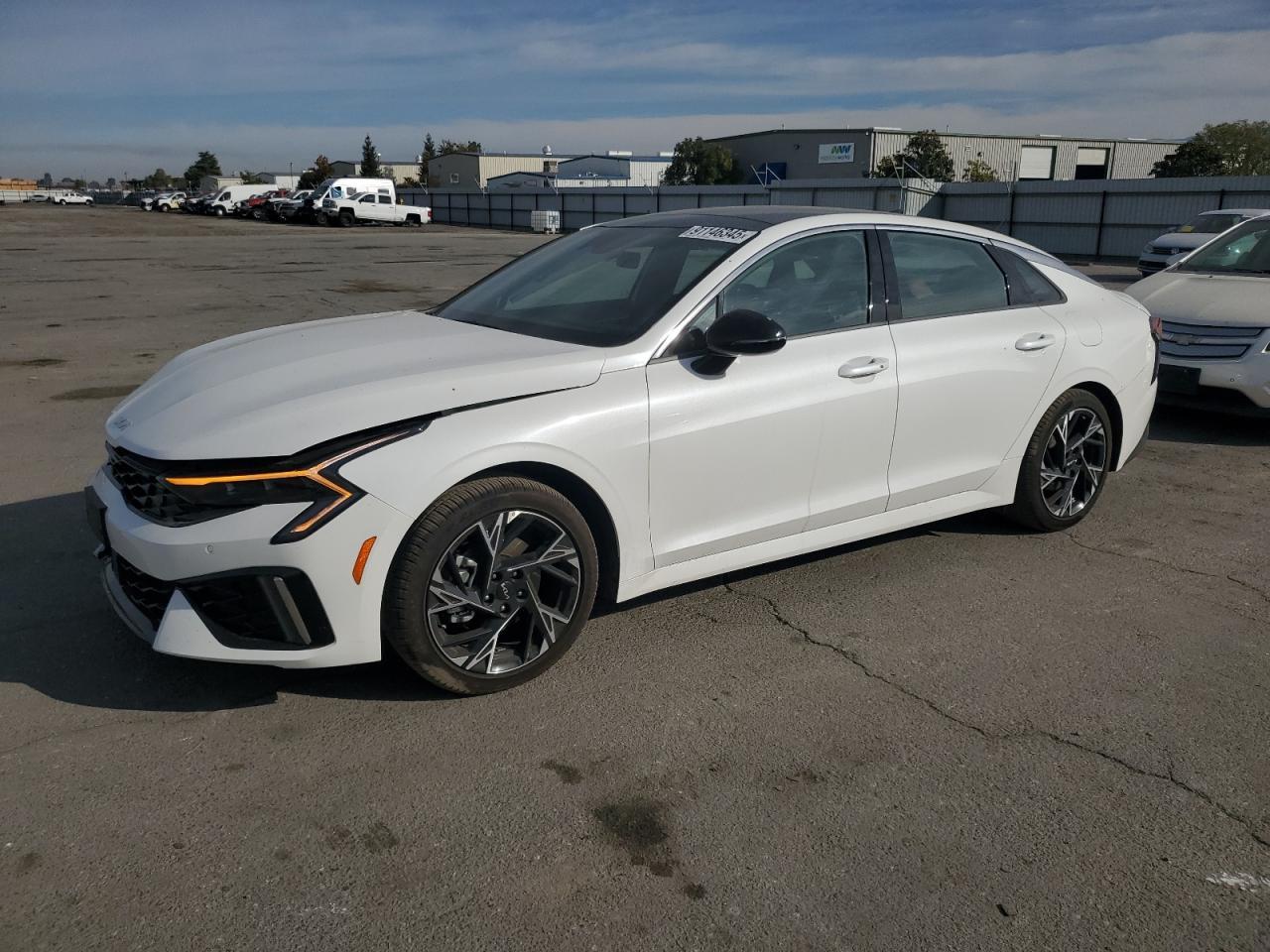 2025 KIA K5