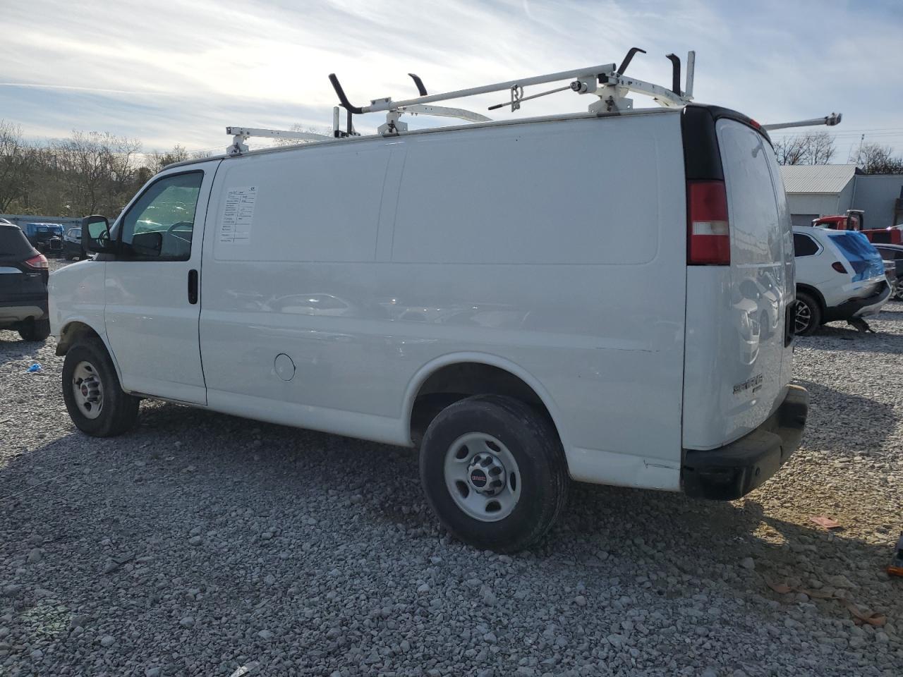 2015 GMC Savana